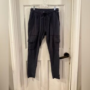 Men’s Alphalete Identity Cargo Joggers